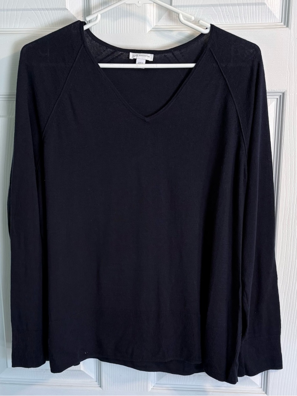 J. Jill V-Neck Sweater M Petite Navy Blue Silk Cotton Blend Raglan Sleeve
